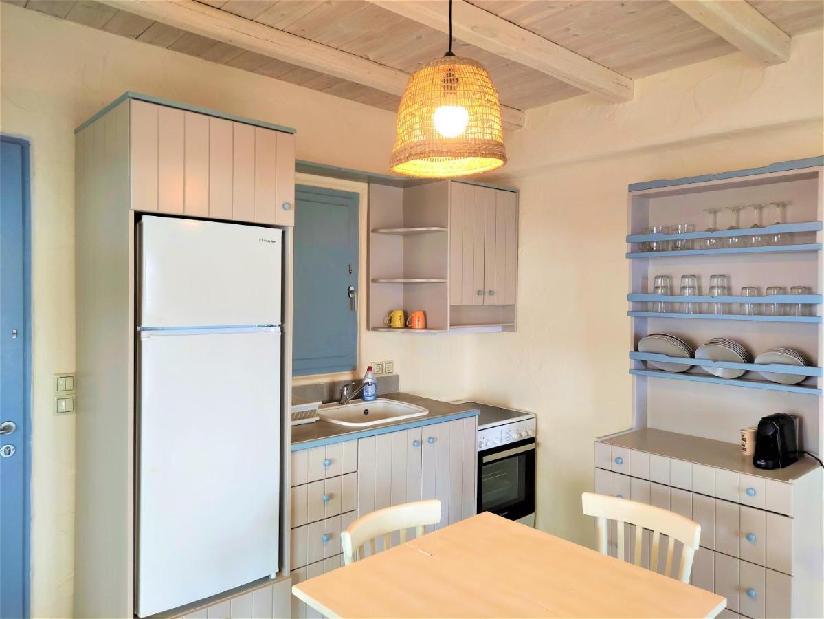 Mosaic Suites Дриос Екстериор снимка
