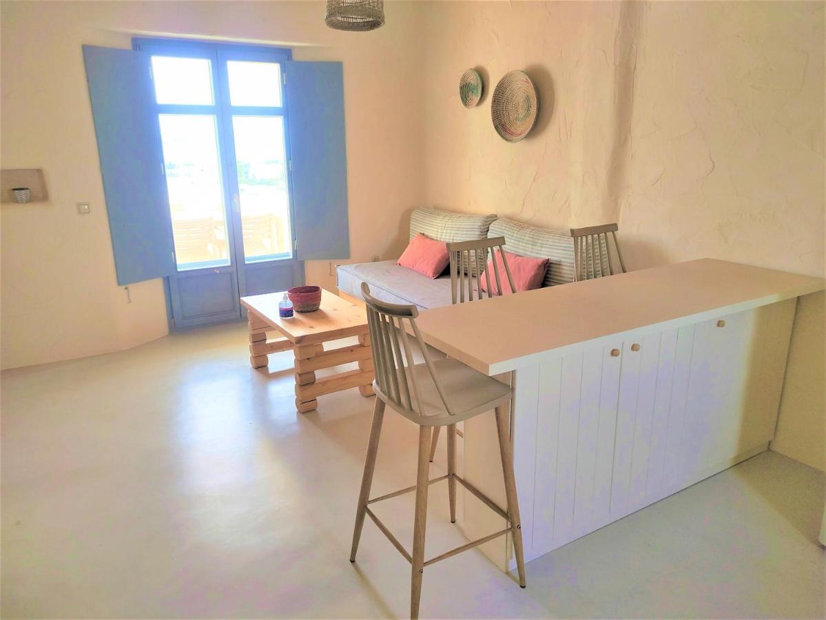 Mosaic Suites Дриос Екстериор снимка