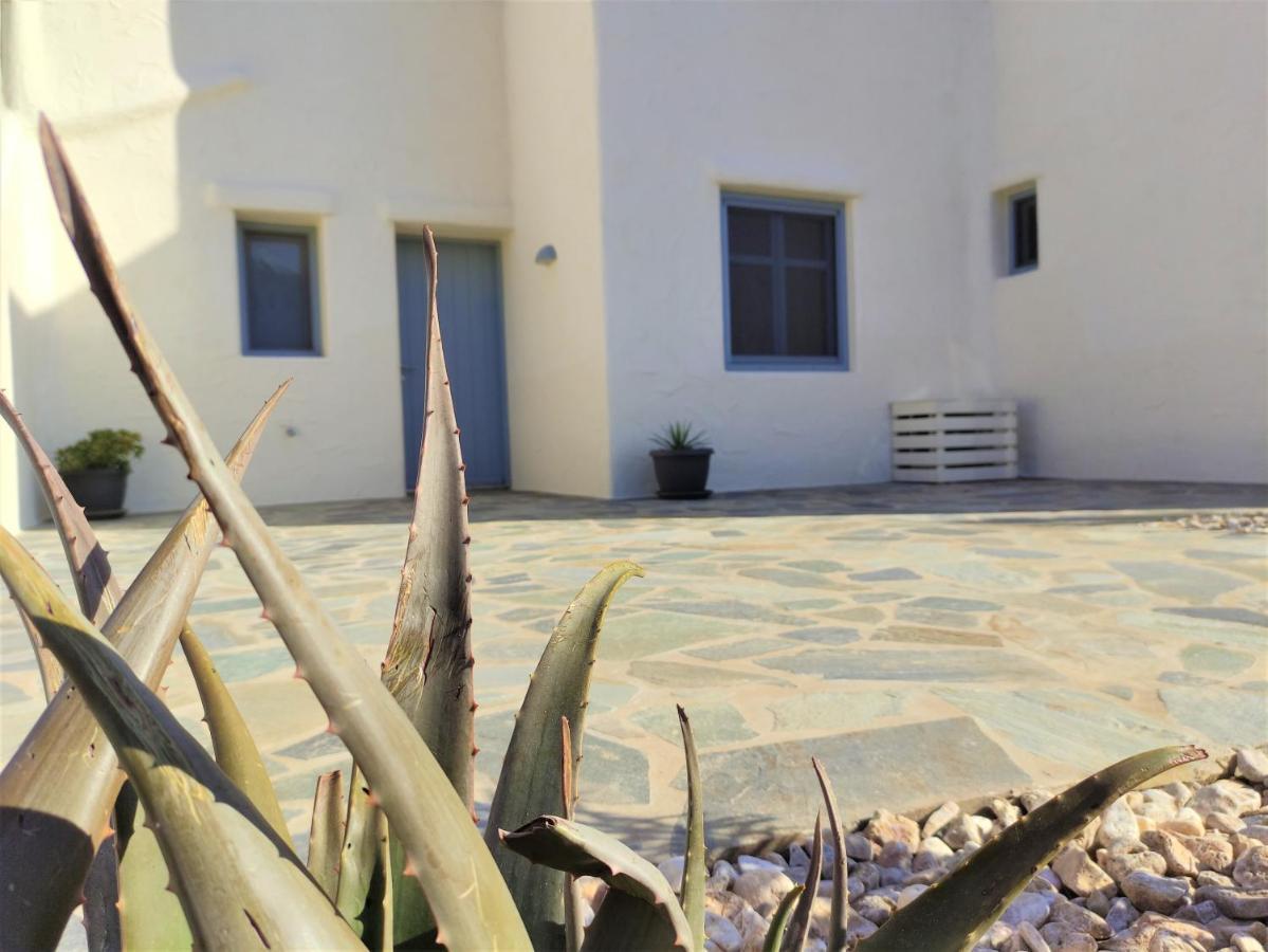 Mosaic Suites Дриос Екстериор снимка