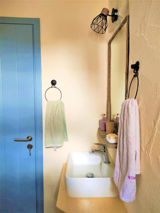 Mosaic Suites Дриос Екстериор снимка